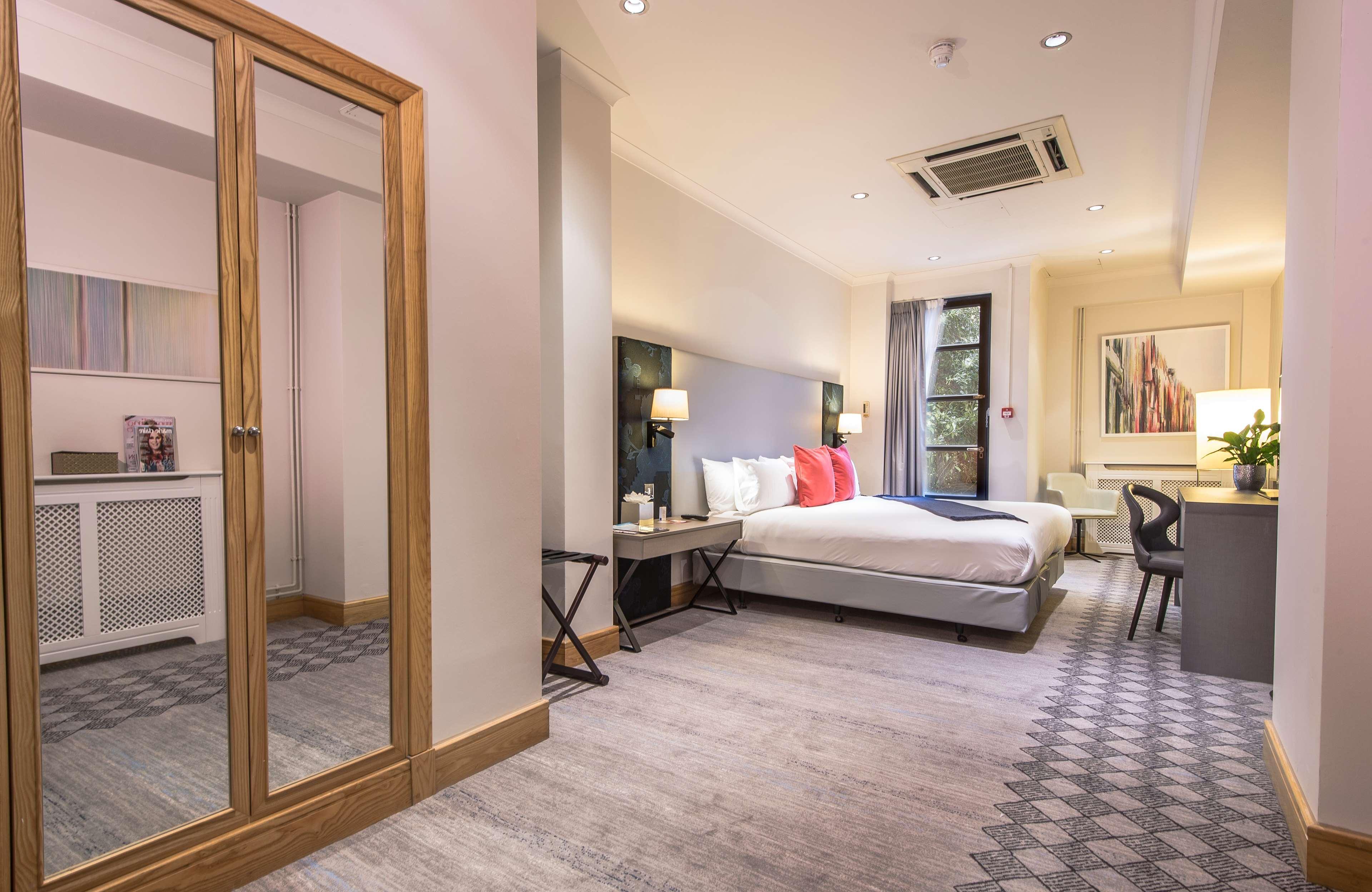 מלון Doubletree By Hilton London Kensington מראה חיצוני תמונה