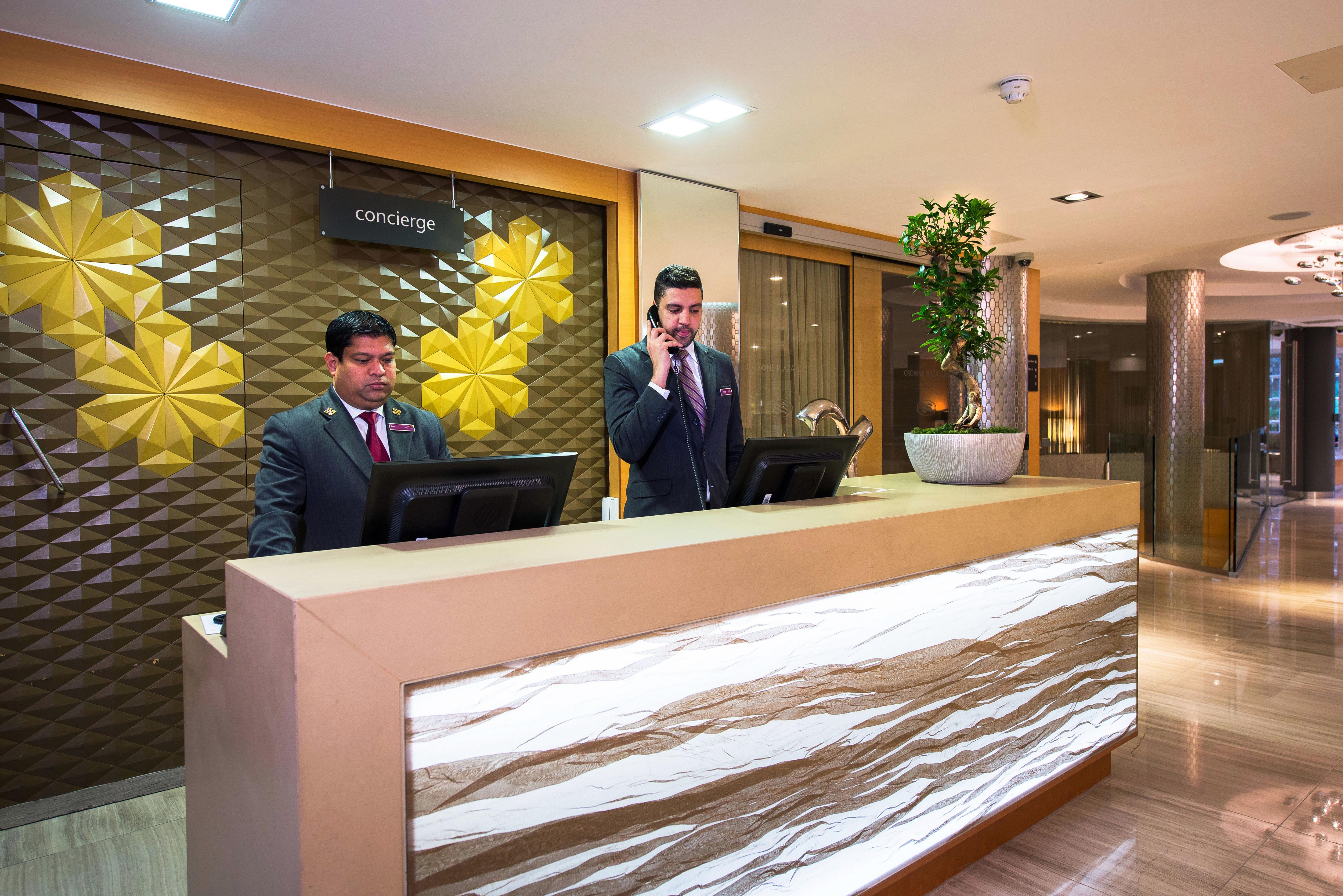 מלון Doubletree By Hilton London Kensington מראה חיצוני תמונה