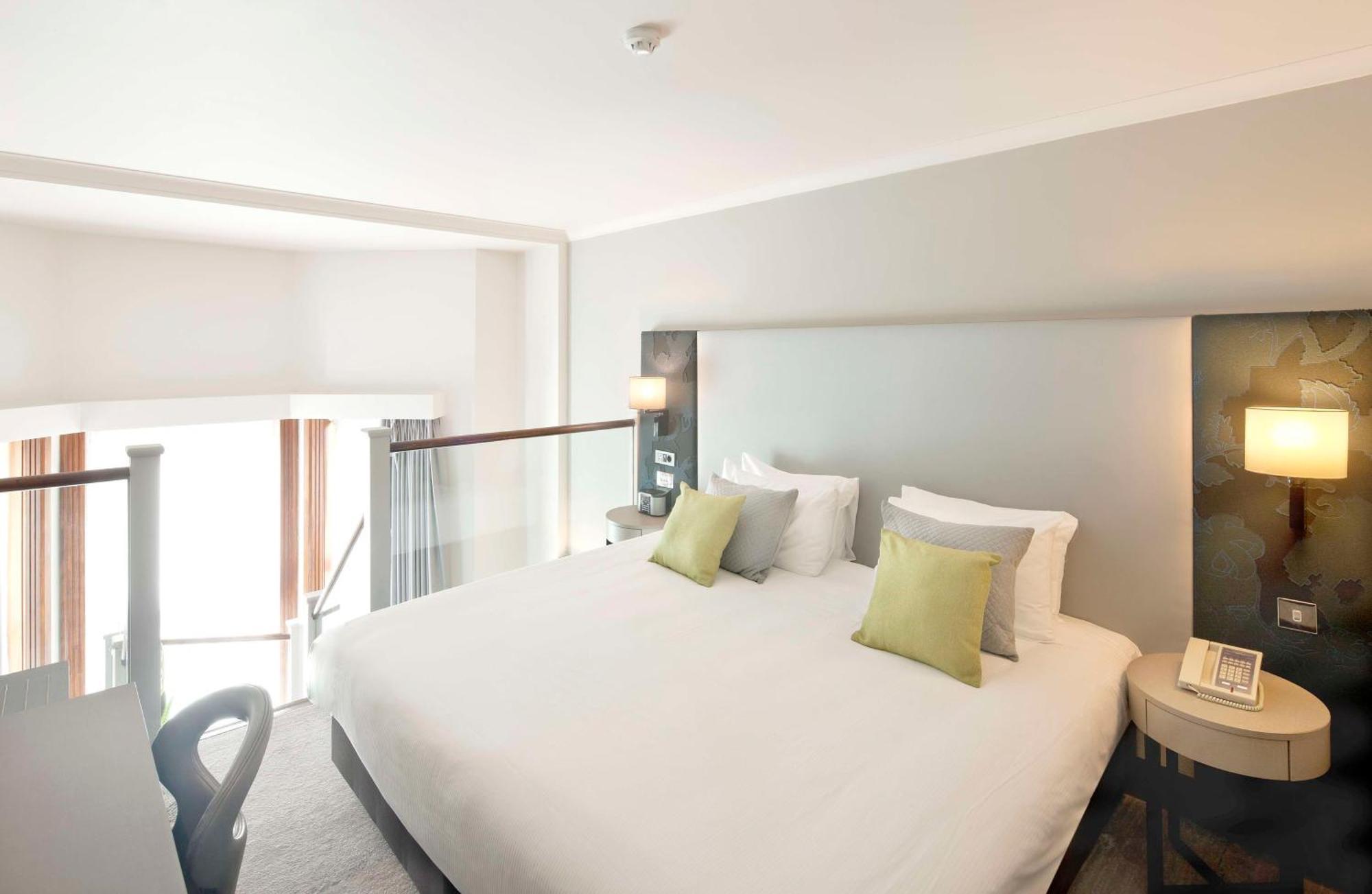 מלון Doubletree By Hilton London Kensington מראה חיצוני תמונה